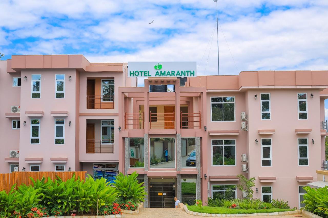 Hotel Amaranth Daressalam Exterior foto